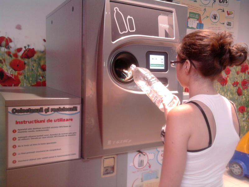 Reciclare PET-uri (Dr. Tr, Foto: USER UPLOADED