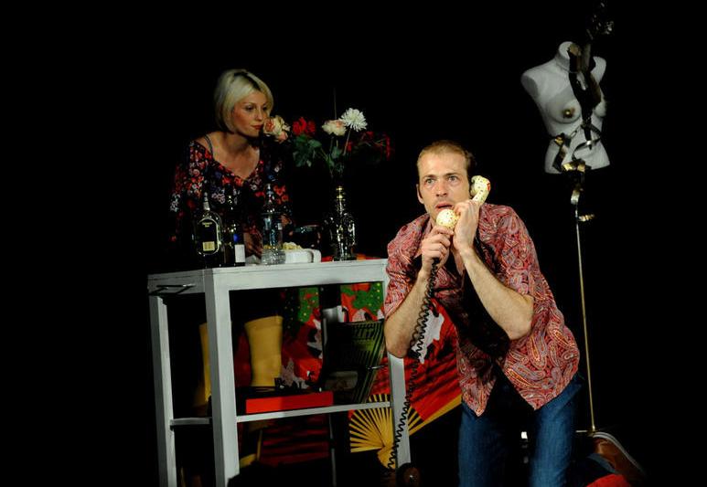 Comedie neagra , Foto: Catalina Flaminzeanu