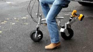 Bikerul, Foto: youtube.com