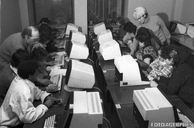 Curs de programare pe calculator la ASE (1989), Foto: Agerpres