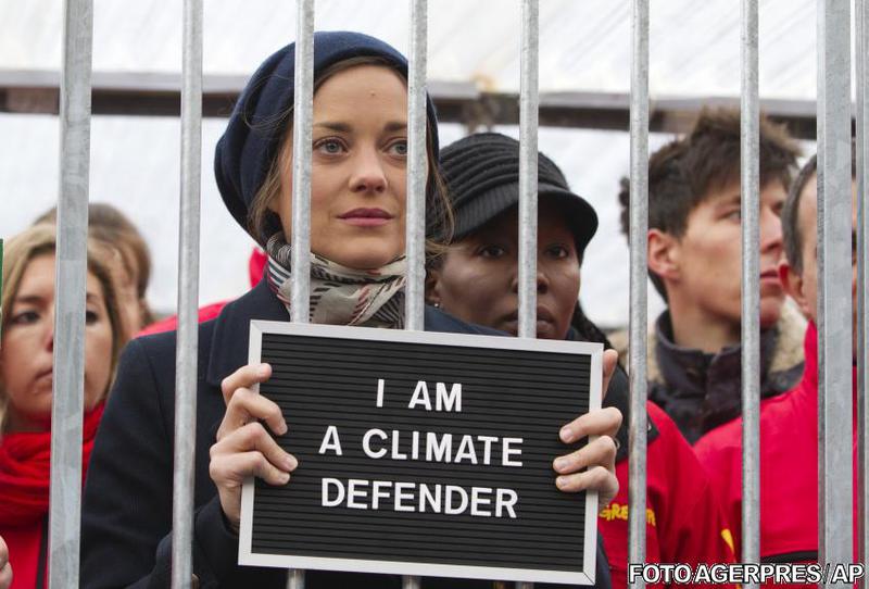 Marion Cotillard, incarcerata in semn de sustinere a activistilor Greenpeace, Foto: Agerpres/AP