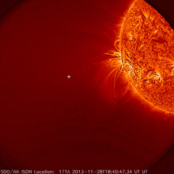 Semnul "+" indica locul unde ar fi trebuit sa fie cometa ISON , Foto: NASA/SDO