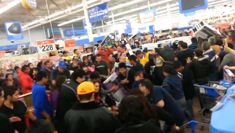 Black Friday violent, Foto: Captura YouTube