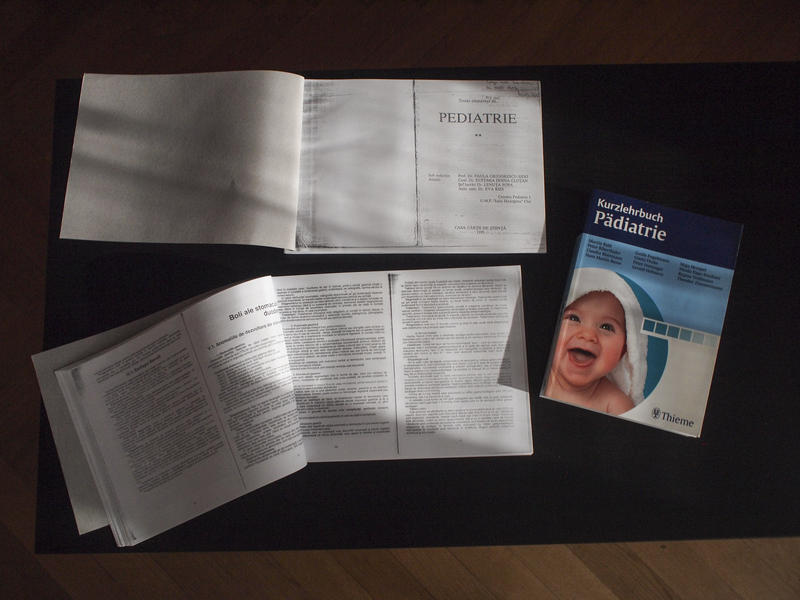 Manuale de medicina in Germania si in Romania, Foto: Elena Stancu