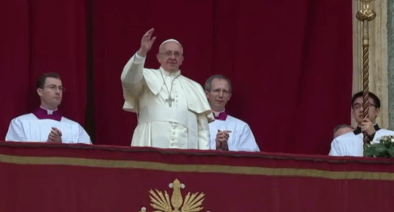Papa Francisc saluta multimea de Craciun, Foto: Captura video
