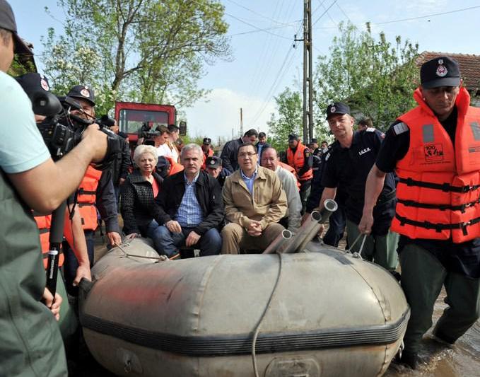 Interventie a Guvernului la inundatiile din Teleorman, Foto: Guvernul Romaniei