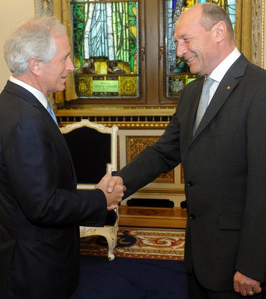 Bob Corker si Traian Basescu, Foto: Administratia Prezidentiala