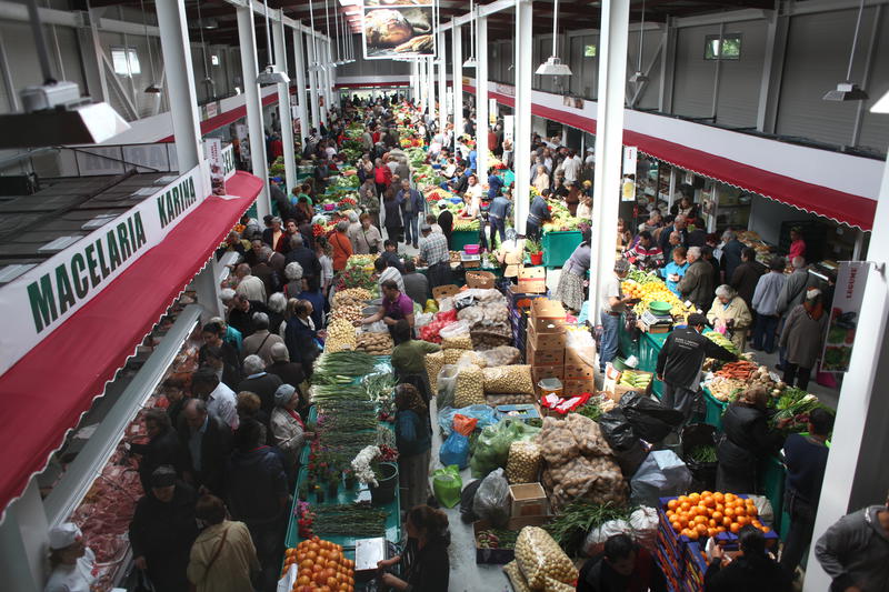 Piata Drumul Taberei II dupa modernizare, Foto: Hotnews