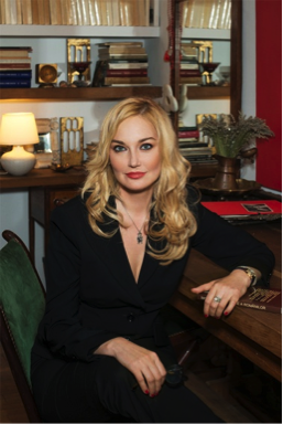 Corina Vintan, Foto: Links Associates