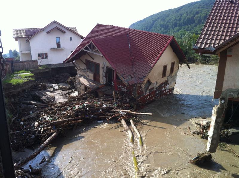 Casa distrusa de inundatii, Foto: Omniasig VIG