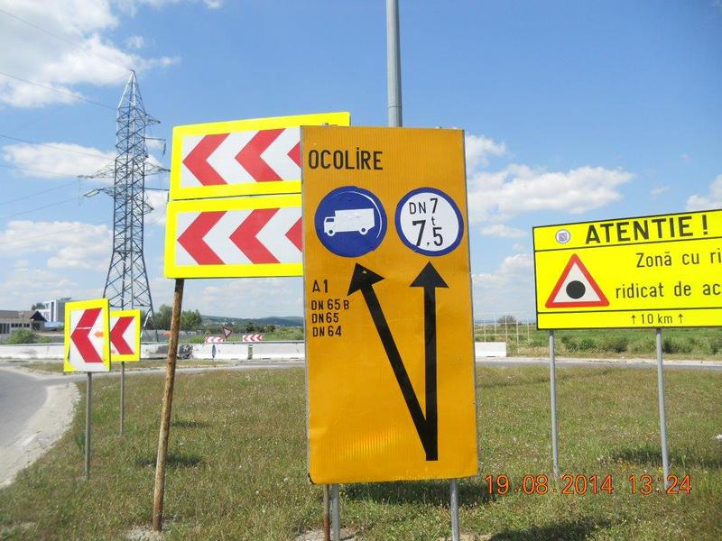 Indicator interzis camioane DN7-Pitesti-Valcea, Foto: UNTRR