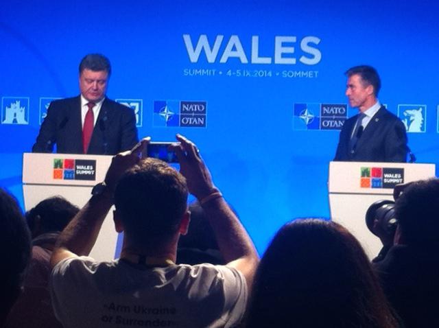 Petro Poroshenko si Anders Fogh Rasmussen, Foto: Hotnews