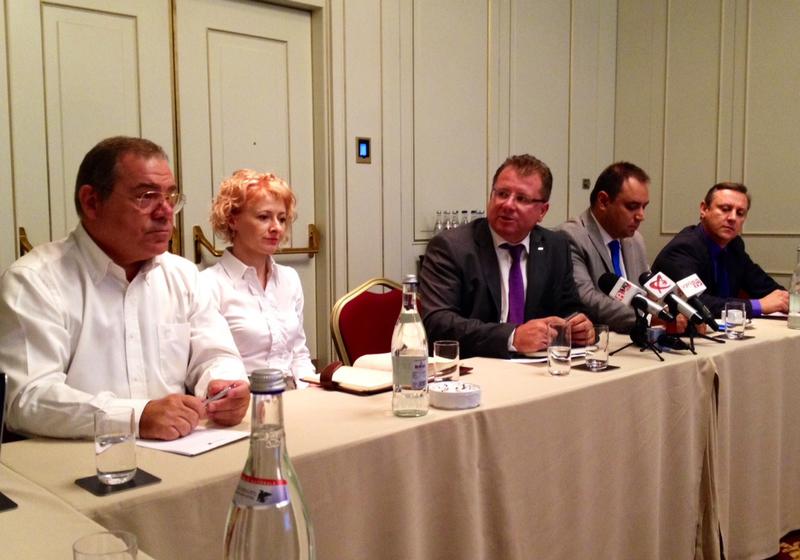 Brokerii in asigurari protesteaza fata de proiectul ASF de modificare a normei RCA, Foto: Hotnews