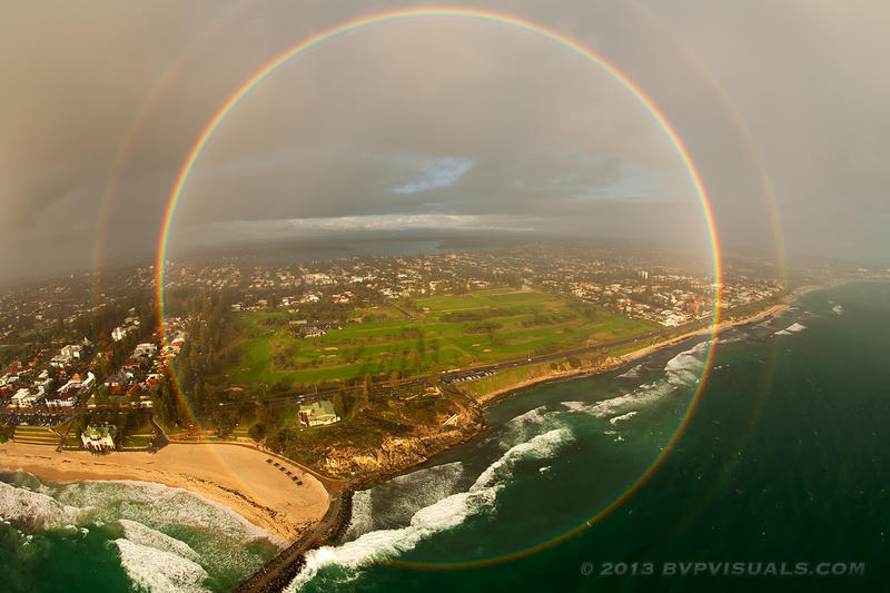 fakepathfullrainbow_leonhardt_1500, Foto: NASA