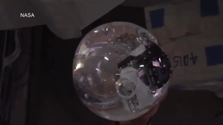 Astronautii si apa in spatiu, Foto: Captura YouTube