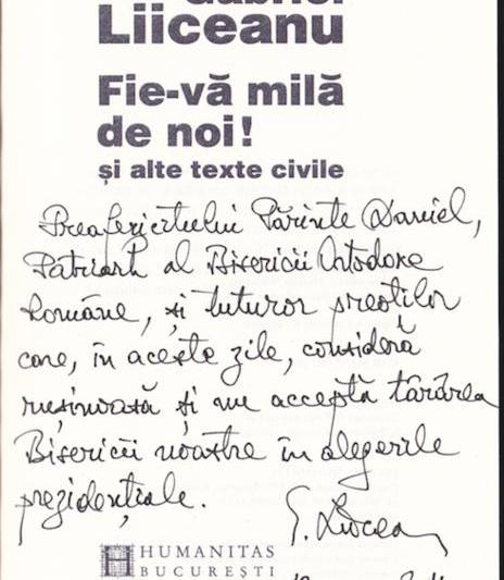 Dedicatia lui Gabriel Liiceanu catre Patriarhul Daniel, Foto: Hotnews
