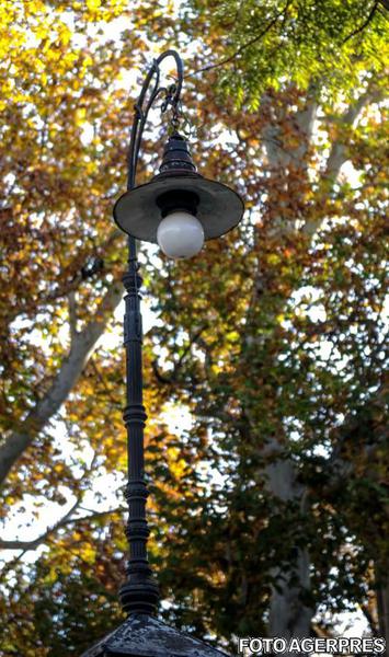 Lampa de iluminat, Foto: AGERPRES