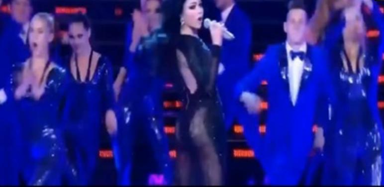 Rochia controversata a Haifei Wehbe, Foto: Captura YouTube