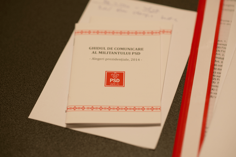 Ghidul militantului PSD, Foto: Hotnews/ foto: Narcis Anton