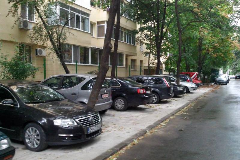 Parcare de bloc, Foto: Hotnews