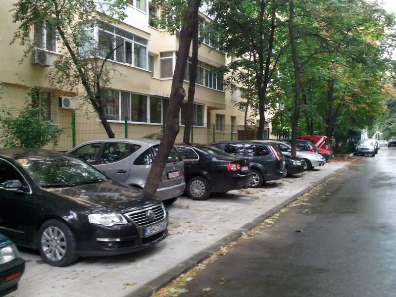 Parcare de bloc, Foto: Hotnews