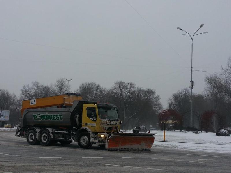 Utilaj de deszapezire Sector 1, Foto: Primaria sector 1