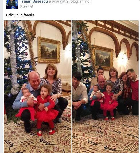 Craciun in familia Basescu, Foto: Facebook/ Traian Basescu