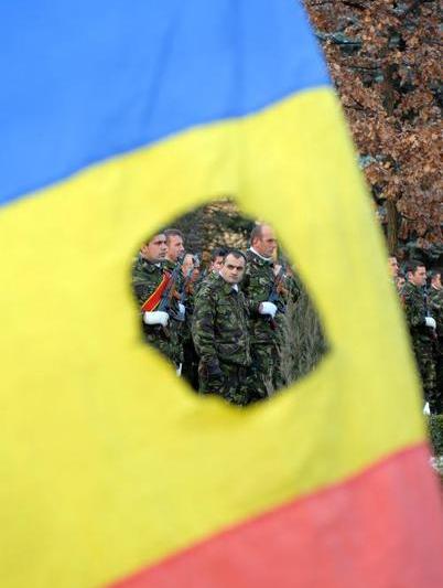 Ceremonial militar si religios la Cimitirul Eroilor - Brasov, Foto: Agerpres