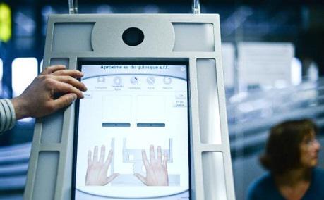 Inregistrare date biometric pe aeroportul din Lisabona, Foto: Comisia Europeana