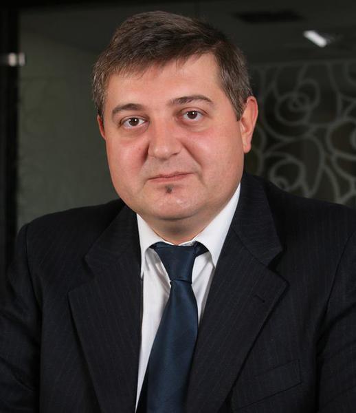 Octav Popescu, Initiative, Foto: Initiative Media