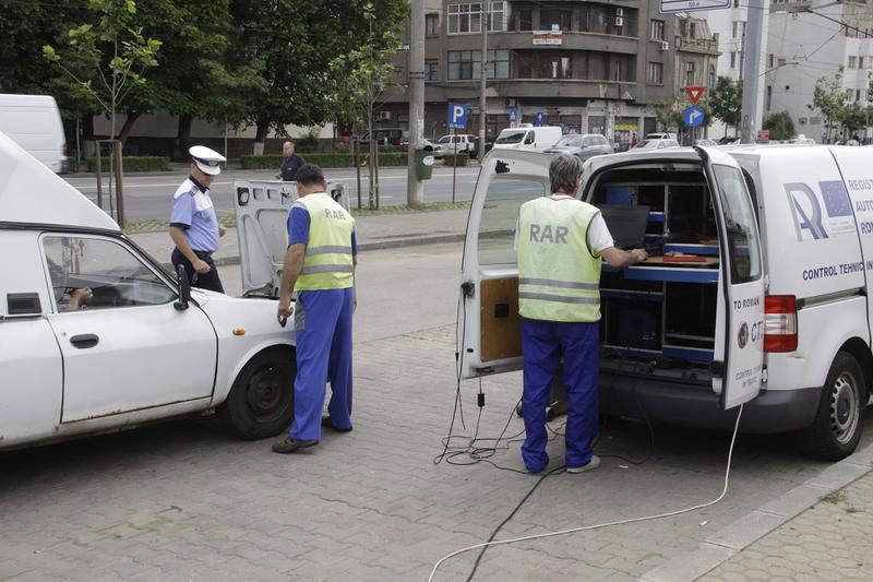 Control al Registrului Auto Roman, Foto: RAR