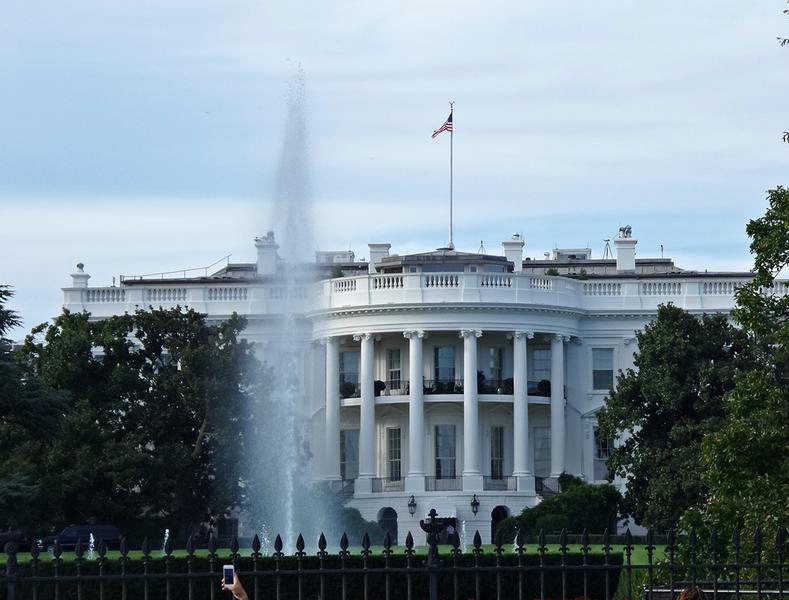 Casa Alba, Foto: HotNews.ro / Victor Cozmei