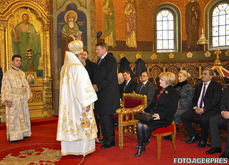 Klaus Iohannis si mitropolitul Ardealului, Laurentiu Streza, Foto: Agerpres
