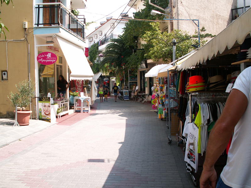 Straduta dintr-un orasel din Thassos, Foto: Hotnews