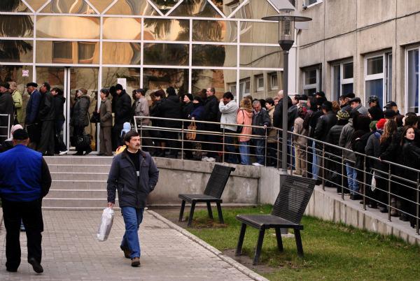 Coada de la spital, Foto: Alexandru