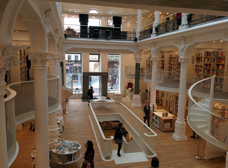 Carturesti Lipscani, Foto: Hotnews