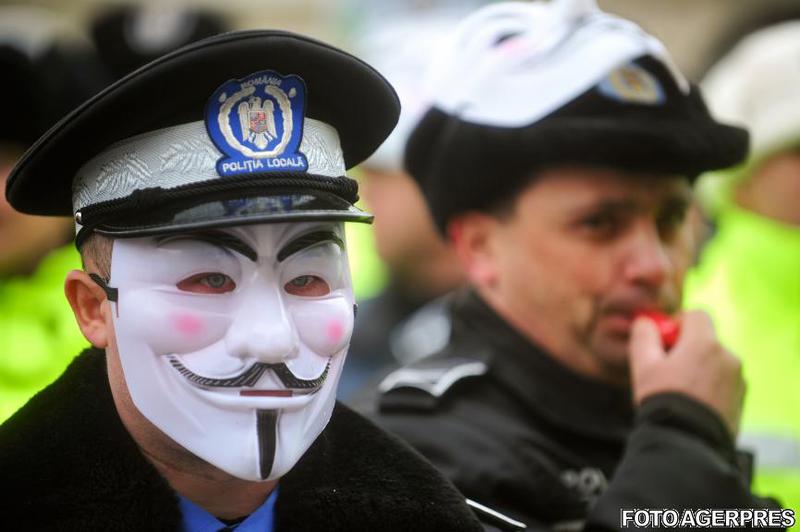 Protest al politistilor in Piata Constitutiei, Foto: Agerpres
