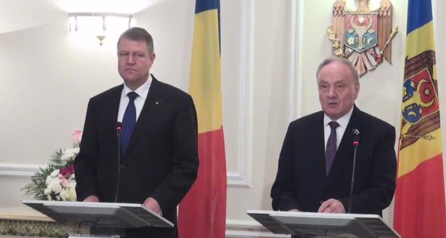 Klaus Iohannis si Nicolae Timofti, Foto: Captura Privesc.eu