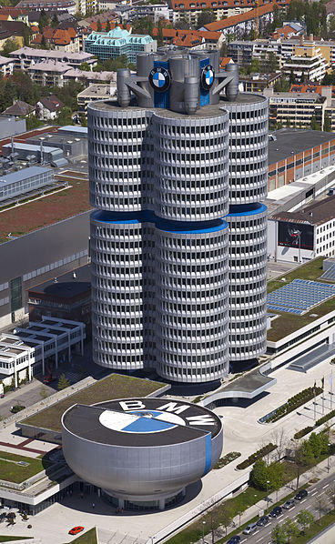 Turnul si muzeul BMW din Munchen, Germania, Foto: Wikipedia
