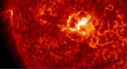 Prima explozie solara majora a anului 2015, Foto: Captura video