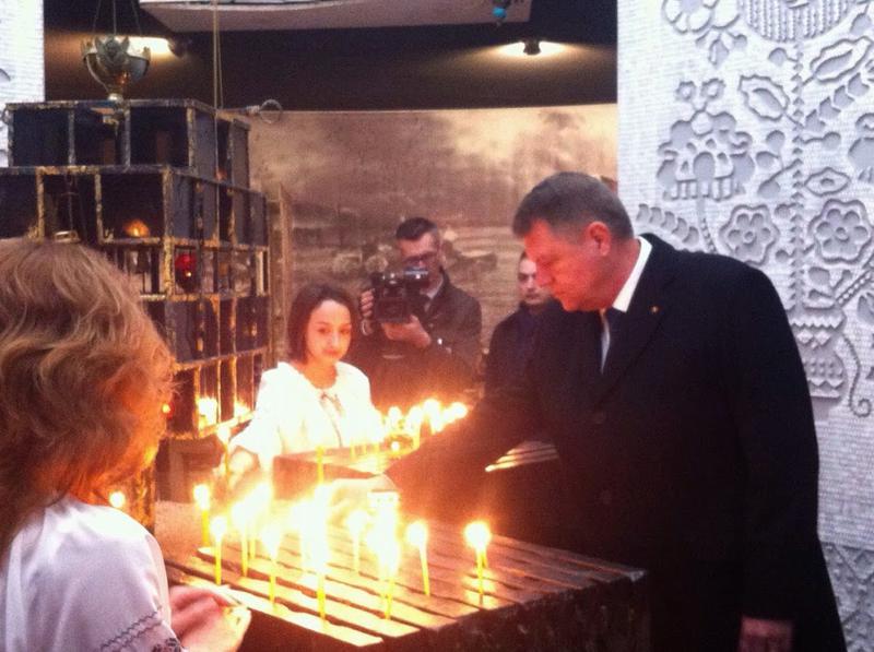 Klaus Iohannis la Monumentului Victimelor Holodomorului (3), Foto: Hotnews
