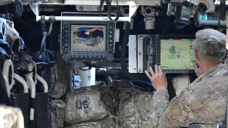 Militar american intr-un Stryker, Foto: HotNews.ro / Victor Cozmei