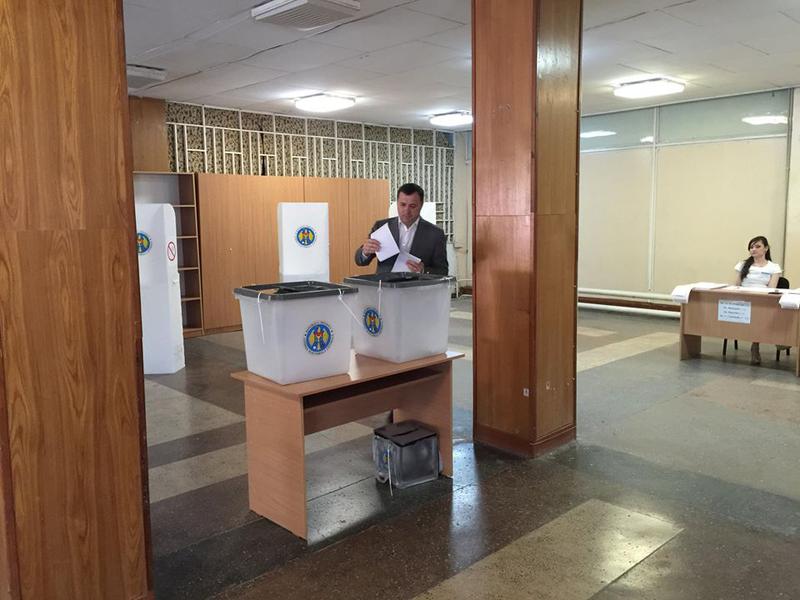 Alegeri locale in Republica Moldova, Foto: Facebook / Vlad Filat