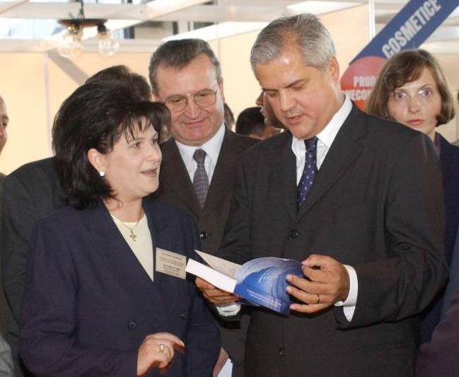 Rovana Plumb, cu Adrian Nastase, in anul 2001, Foto: AGERPRES