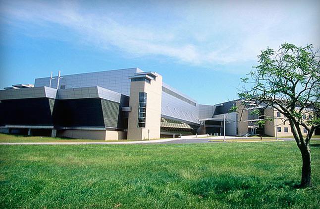 Institut, Foto: Wikipedia