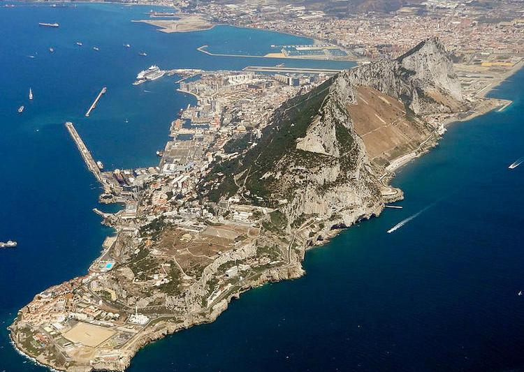 Gibraltarul, o fasie de pamant detinuta de Marea Britanie in Peninsula Iberica, Foto: Flickr / Steve