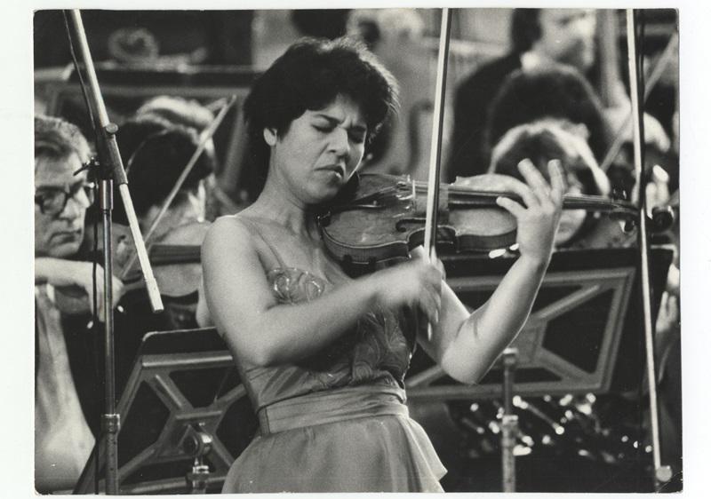 Violonista Mihaela Martin, Foto: Muzeul National George Enescu