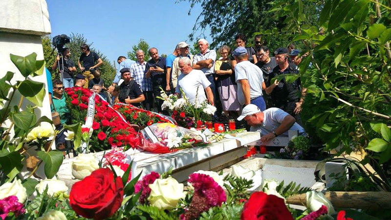 Mormantul lui Corneliu Vadim Tudor, Foto: Hotnews