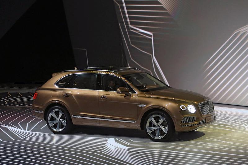 Bentley Bentayga la IAA 2015, Foto: bloomberg.com