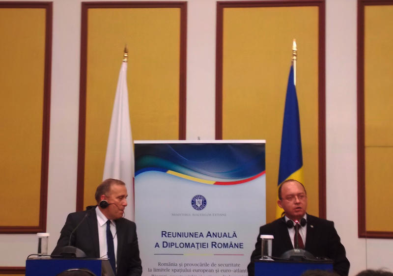 Bogdan Aurescu si ministrul de externe polonez, Foto: Hotnews